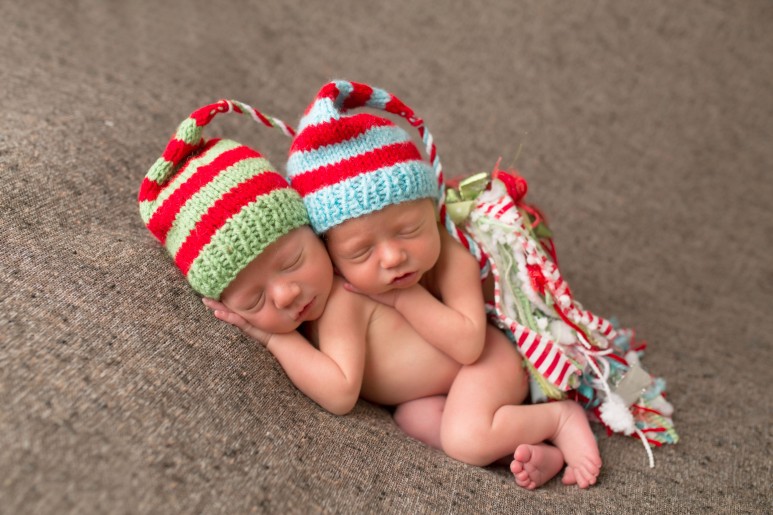 Twins.Newborn.Christmas.Tassle.Hats